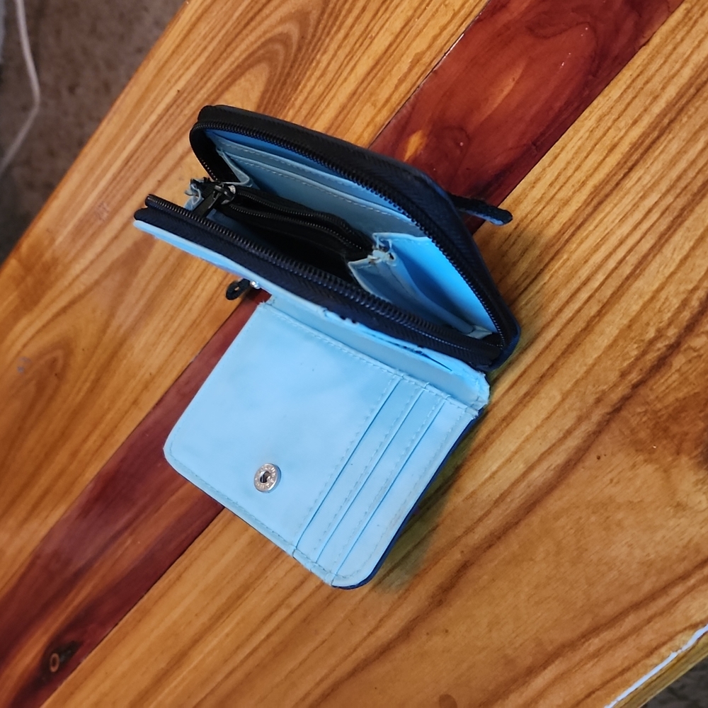 Unison Wallet - Picture 2 of 4